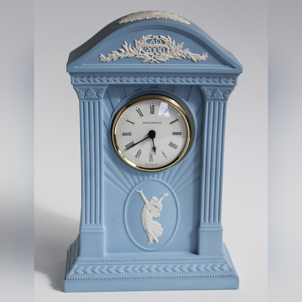Wedgwood Jasperware Millennium Mantel Clock